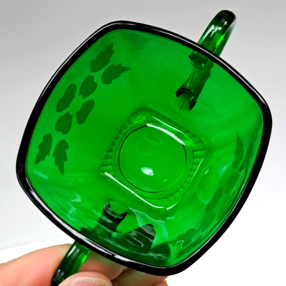 - Vintage "Anchor Hocking FOREST CHARM emerald  green glass cream & sugar set - Picture 6 of 9